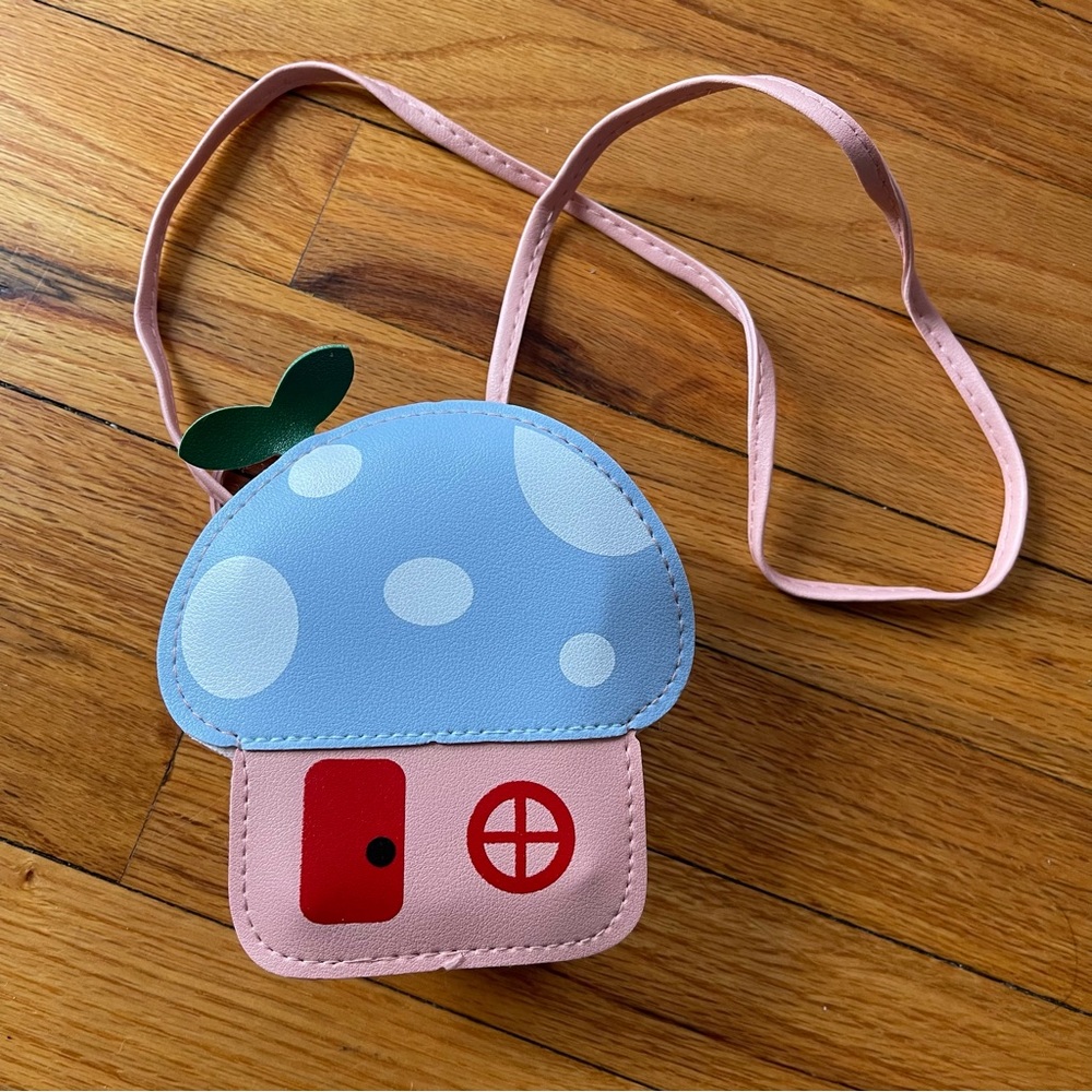 Cute Kawaii Mushroom House Crossbody Bag 🍄 PU Leather Purse - Brand New